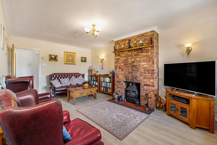 2 Bedroom Detached Bungalow For Sale In Clough Road Holbeach Bank, Holbeach, PE12
