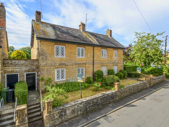 3 Bedroom Semi-Detached House For Sale In East Street, Milborne Port, Sherborne, DT9