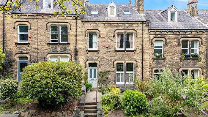 4 Bedroom Terraced House For Sale In Birkby Hall Road, Huddersfield, HD2