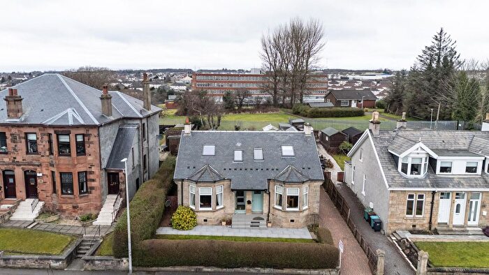 3 Bedroom Detached House For Sale In Drumbathie Road, Airdrie, ML6