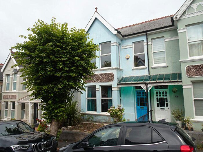 3 Bedroom House To Rent In Peverell, PL3