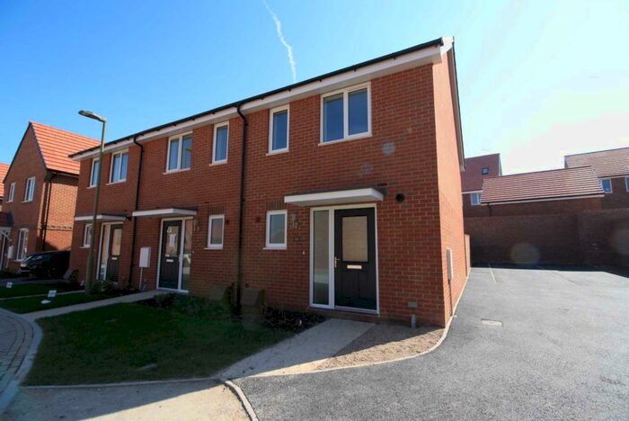 2 Bedroom End Of Terrace House To Rent In Pennyroyal Place, Harwell, OX11