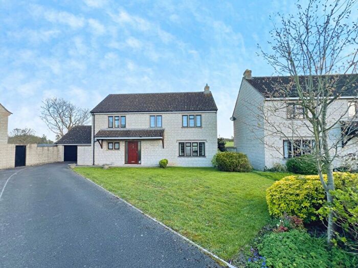 4 Bedroom Detached House For Sale In Gooselade, Street, BA16