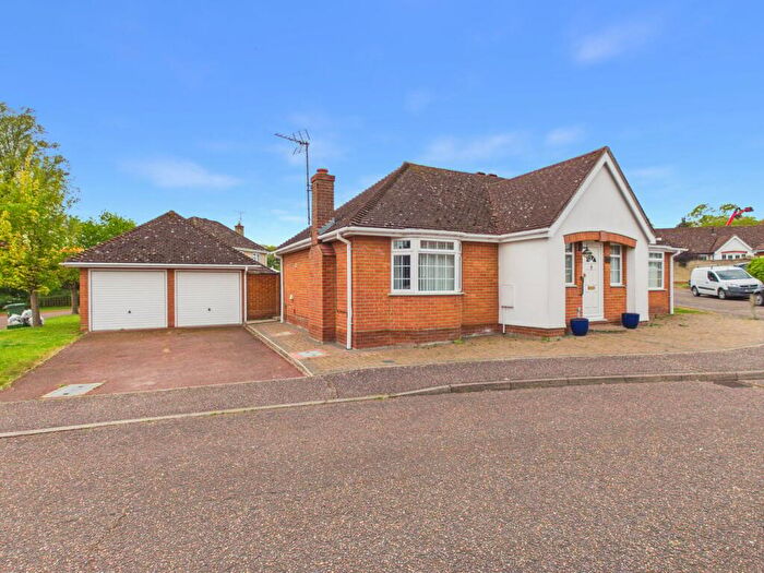 3 Bedroom Detached Bungalow For Sale In Castle Meadow, Sible Hedingham, Halstead, CO9