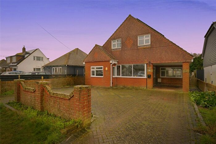 6 Bedroom Detached House For Sale In Dunes Road, Greatstone, New Romney, Kent, TN28