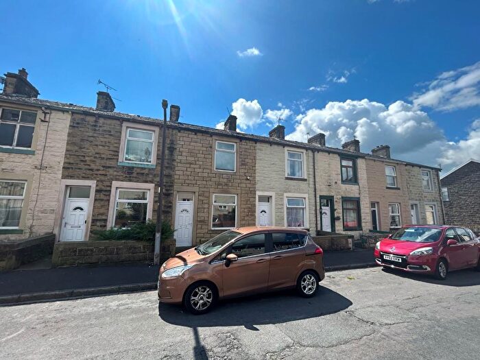 2 Bedroom Terraced House To Rent In Cleveland Street, Colne, BB8