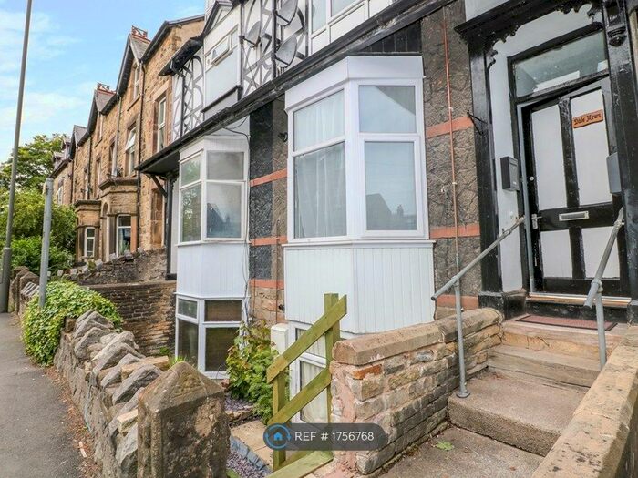 2 Bedroom Flat To Rent In Dale Road. (Duplex Number ), Buxton, SK17