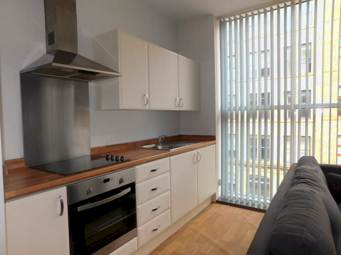 1 Bedroom Apartment To Rent In Mill Street, City Centre, Bradford, BD1