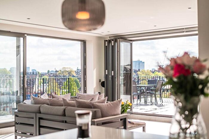 3 Bedroom Penthouse To Rent In Kilburn High Road, West Hampstead, London, NW6