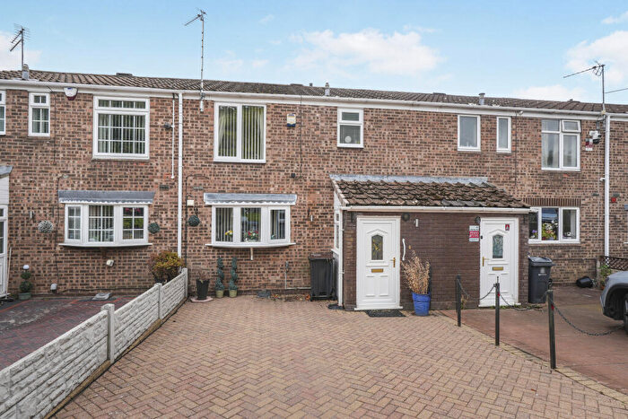 2 Bedroom Terraced House For Sale In Barlow Close, Rubery, B45