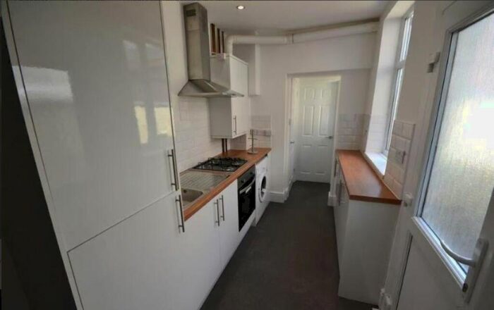 3 Bedroom Terraced House To Rent In Grasmere Street, Leicester, LE2