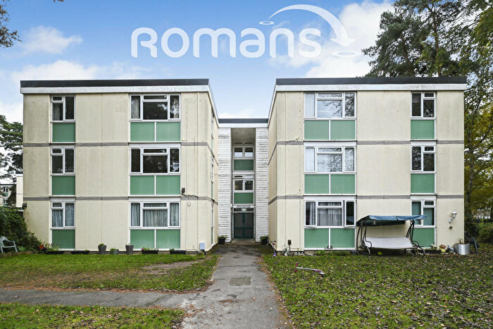 2 Bedroom Apartment To Rent In Hurley Court, Harmswater, RG12