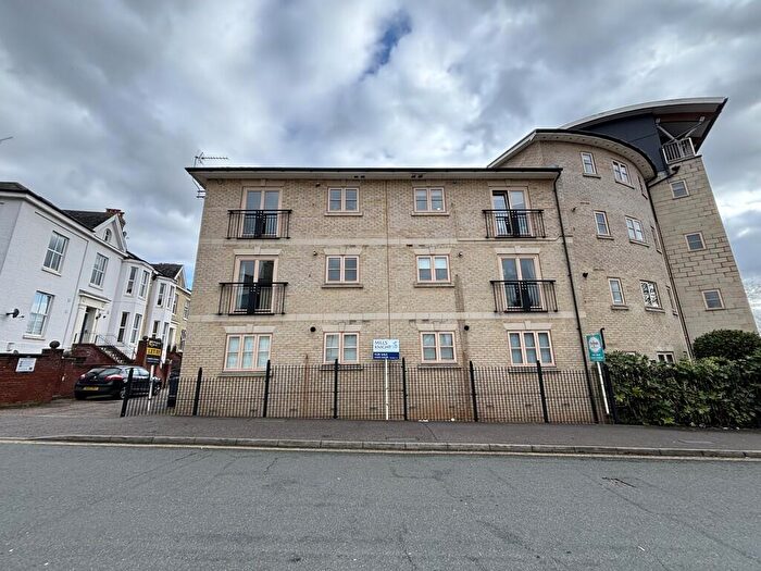 2 Bedroom Apartment To Rent In Regency Court, Lower Clarence Road, NR1