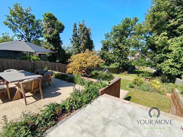 5 Bedroom Detached House For Sale In Maidstone Road, Chatham, Kent, ME4