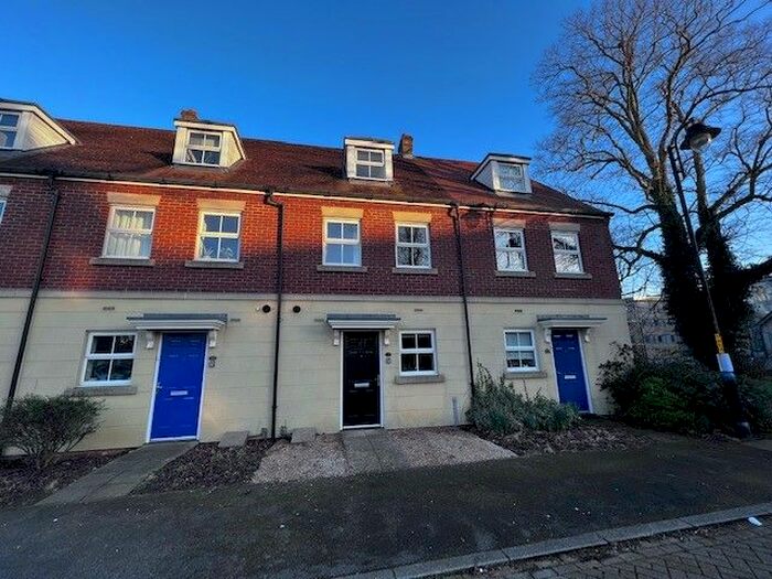 3 Bedroom Property To Rent In Brigadier Gardens, Ashford, TN23