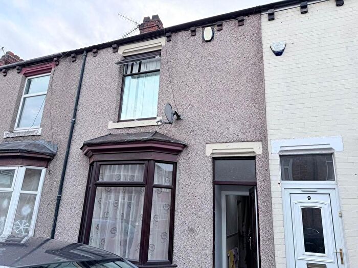 3 Bedroom Terraced House For Sale In Hovingham Street, Middlesbrough, TS3