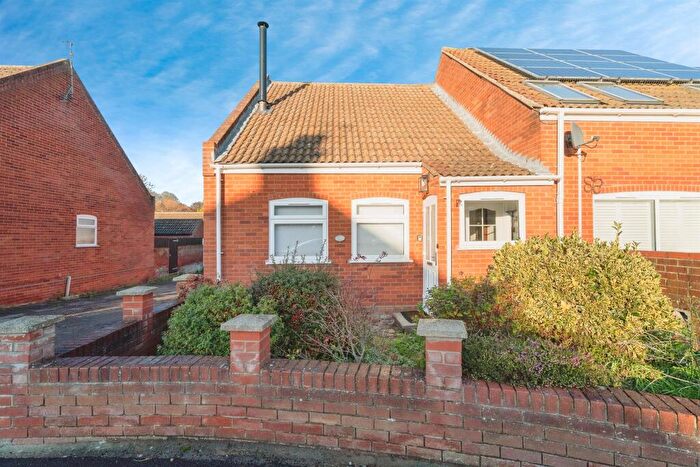 2 Bedroom End Of Terrace House For Sale In Sandy Lane, Cromer, NR27