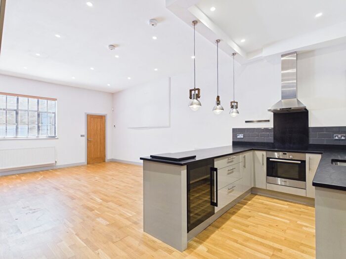 2 Bedroom Terraced House To Rent In Lansdown Place Lane, GL50