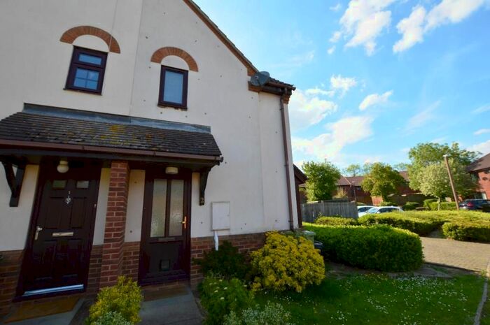 1 Bedroom Semi-Detached House To Rent In Thornley Croft, Emerson Valley, Milton Keynes MK4