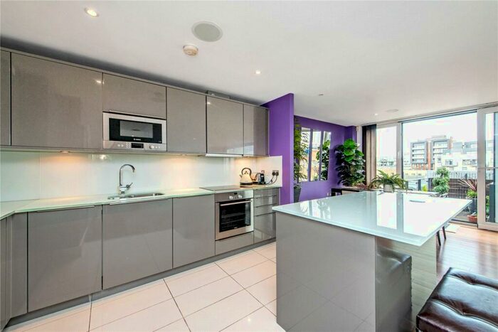 2 Bedroom Flat To Rent In Graham Street, Angel, N1