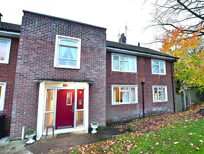 1 Bedroom Flat For Sale In Hazel Grove, Wrexham, LL12