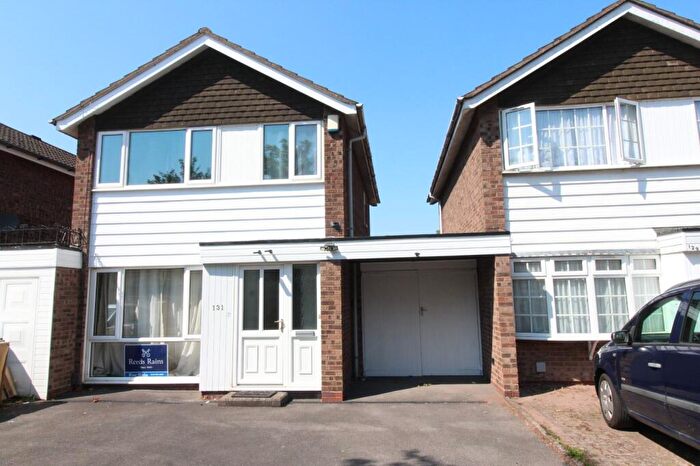 3 Bedroom Link Detached House For Sale In Brooklands Road, Birmingham, B28