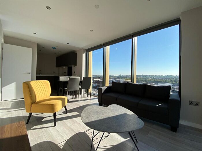 1 Bedroom Apartment To Rent In Jesse Hartley Way, Liverpool, L3