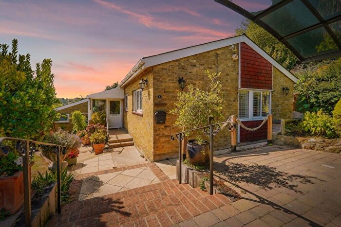 3 Bedroom Bungalow For Sale In Danes Court, Dover, Kent, CT16