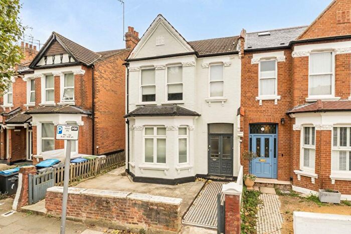 2 Bedroom Flat For Sale In Cranhurst Road, London, NW2