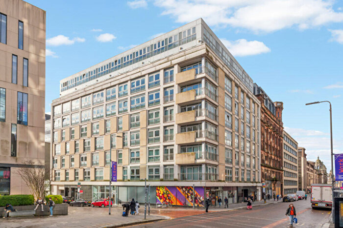 2 Bedroom Flat For Sale In Albion Street, Merchant City, G1