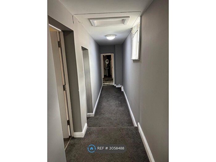 Studio To Rent In Chorley Old Road, Bolton, BL1
