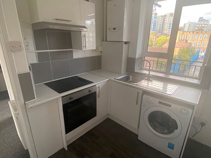 1 Bedroom Flat To Rent In Vauxhall Street, Vauxhall, SE11