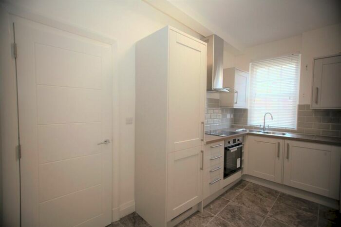 2 Bedroom Flat To Rent In Christchurch Avenue, North Finchley, N12