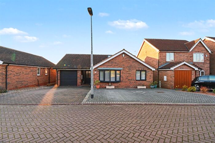 3 Bedroom Bungalow For Sale In Archers Close, Wrawby, Brigg, DN20