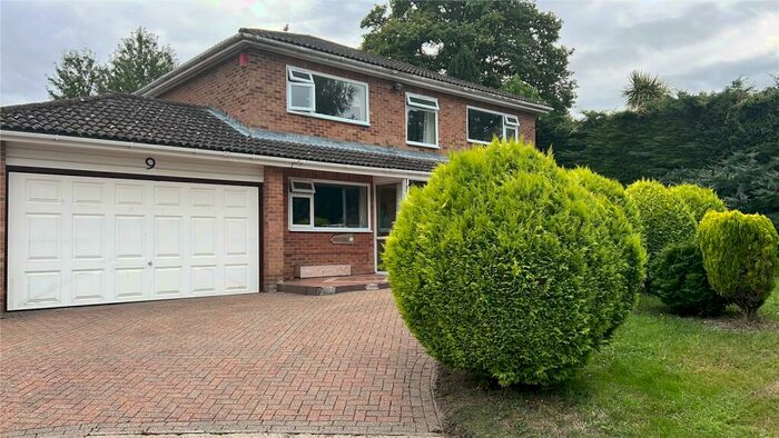 5 Bedroom Detached House To Rent In Lavenda Close, Hempstead, Gillingham, Kent, ME7