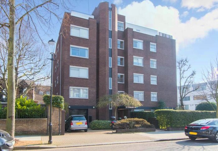 2 Bedroom Flat To Rent In Ladbroke Road, Holland Park, W11