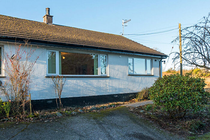 2 Bedroom Semi-Detached Bungalow To Rent In Heaning Lane, Windermere., LA23