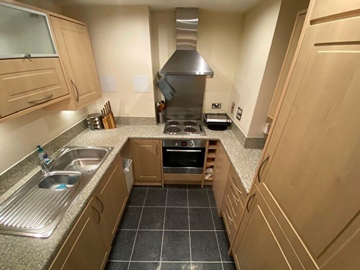 1 Bedroom Flat For Sale In Kingfisher Meadow, Maidstone, ME16
