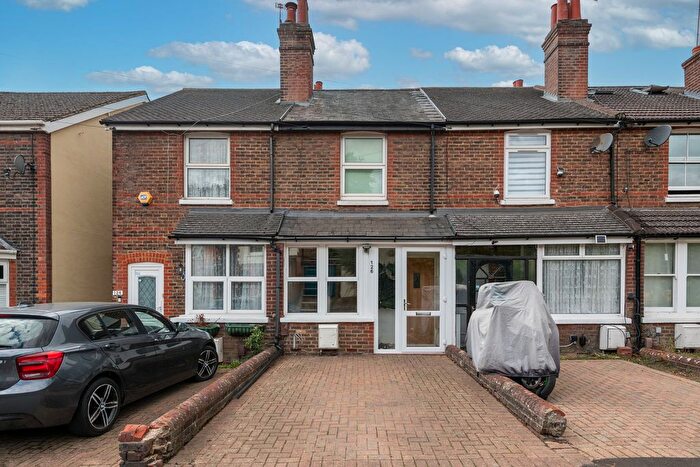 3 Bedroom Terraced House For Sale In St. Johns Road, Redhill, RH1