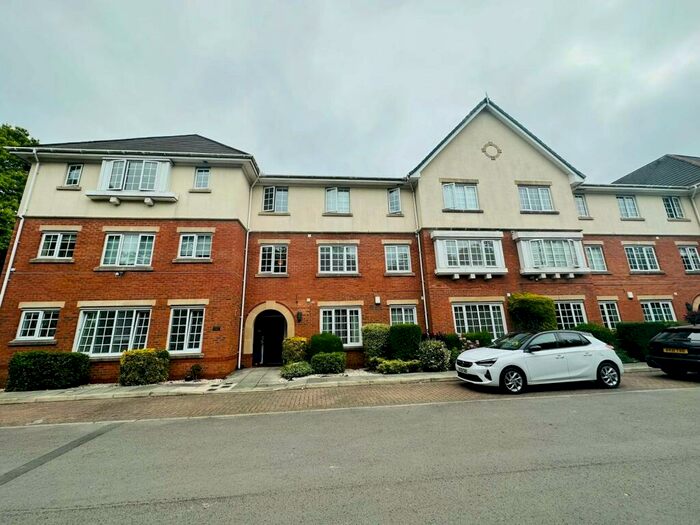 2 Bedroom Apartment To Rent In Chilton Court, Maghull, L31