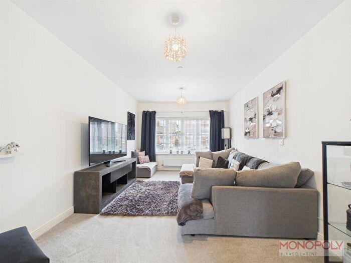 4 Bedroom Detached House For Sale In Prestwich Gardens, Llay, Wrexham, LL12