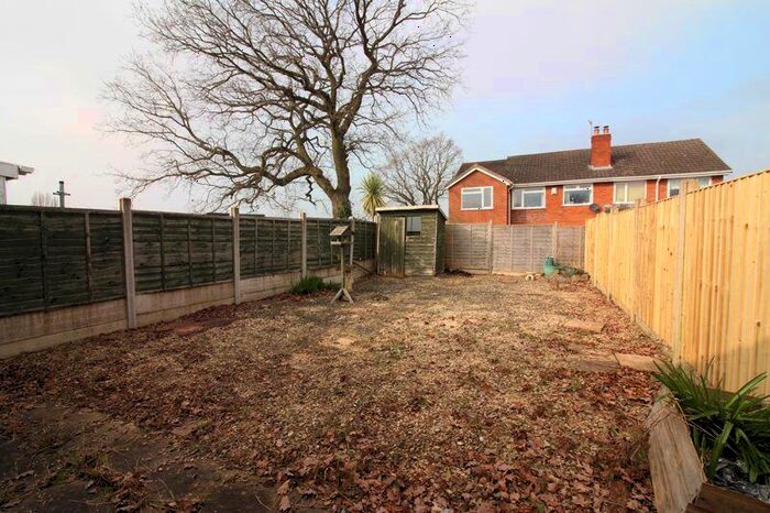 2 Bedroom Detached Bungalow For Sale In Kingswinford, Leaford Way, DY6