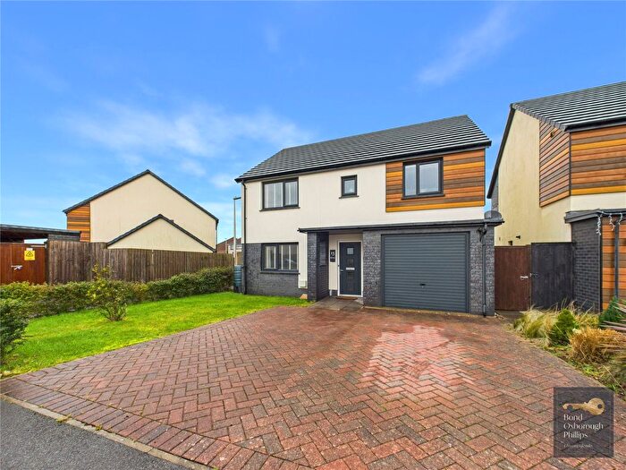 4 Bedroom Detached House For Sale In Waterloo Gardens, Torrington, Devon, EX38