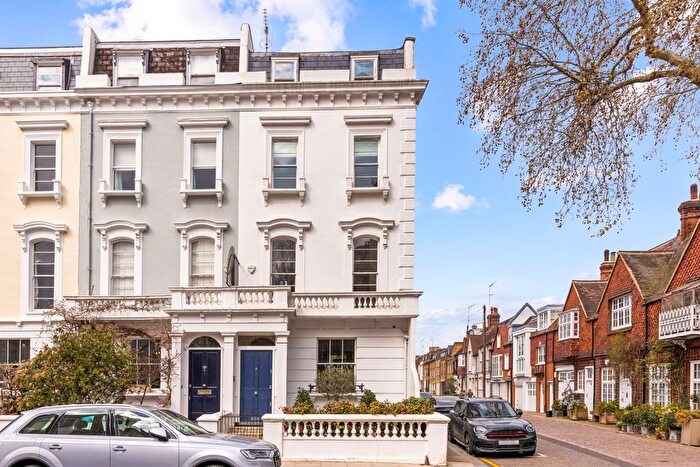 4 Bedroom End Terrace House For Sale In Priory Walk, London, SW10