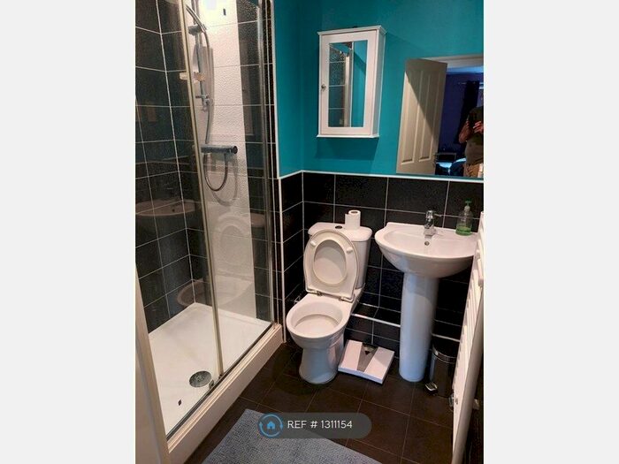 1 Bedroom Flat To Rent In Onyx Crescent, Leicester, LE4