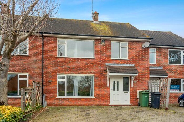 3 Bedroom Terraced House For Sale In Courtiers Green, Clifton Hampden, OX14