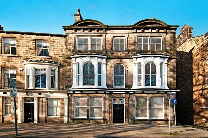 2 Bedroom Apartment To Rent In Regent Parade, Harrogate, HG1