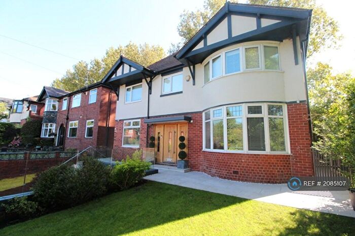 4 Bedroom Detached House To Rent In Hilton Lane, Prestwich, Manchester, M25