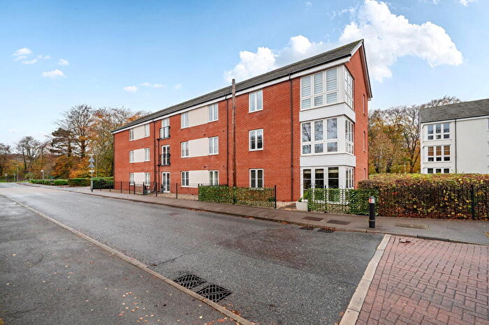 1 Bedroom Flat For Sale In Darley House, Rooksdown Avenue. Basingstoke, RG24