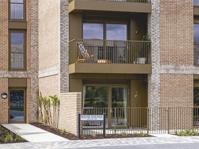 2 Bedroom Flat To Rent In Milne Avenue, Eddington, Cambridge, CB3